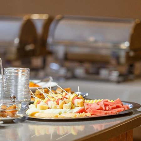 Hotel Erbprinz & Restaurant "Prinzenstube" Ludwigslust Εξωτερικό φωτογραφία