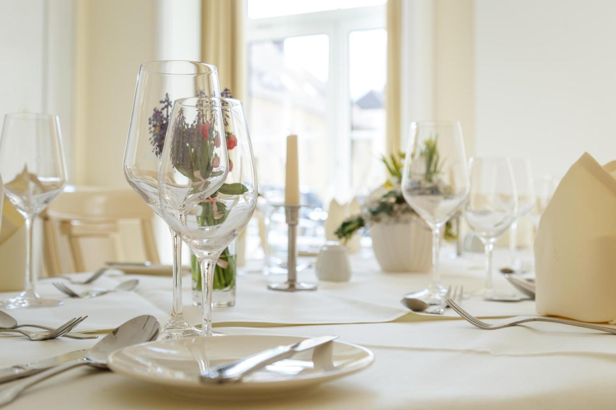 Hotel Erbprinz & Restaurant "Prinzenstube" Ludwigslust Εξωτερικό φωτογραφία